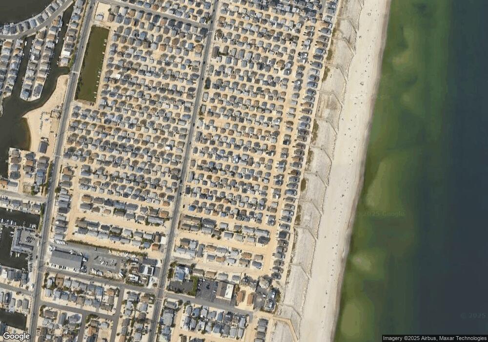 27 E Bonita Way, Lavallette, NJ 08735 - photo 1