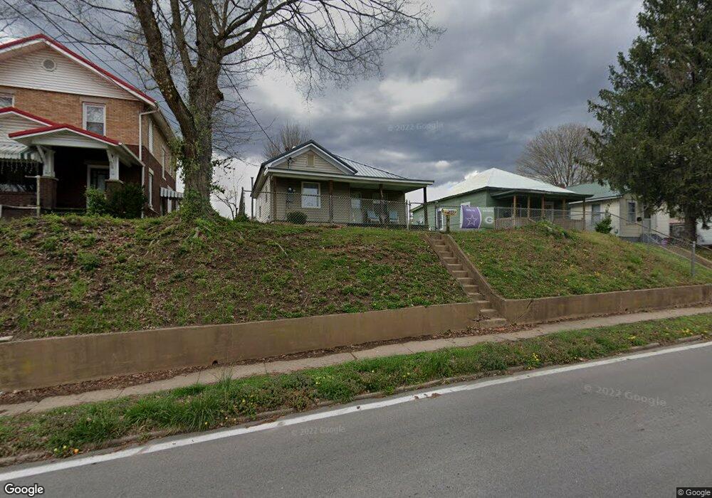 505 16th St, Dunbar, WV 25064 - photo 1