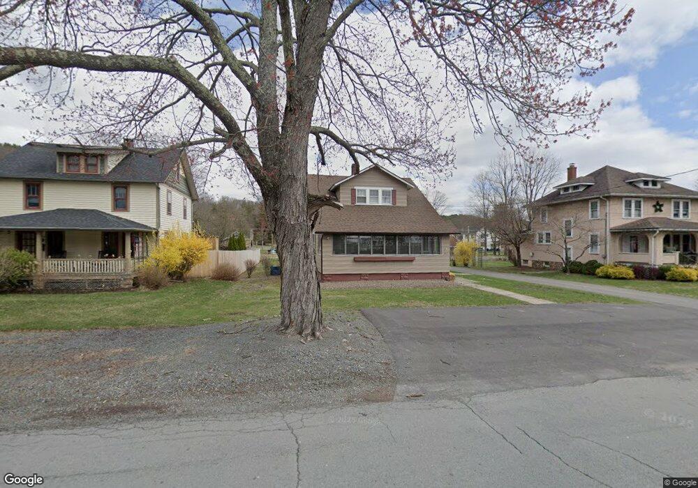 307 W Catherine St, Milford, PA 18337 - photo 1