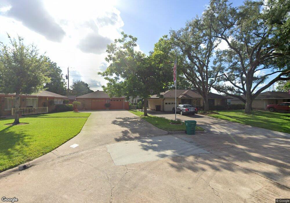 3006 Moonstone Cir, Houston, TX 77018 - photo 1