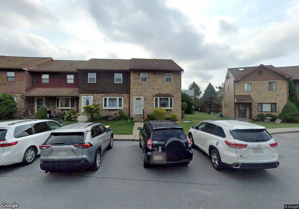 157 Johnson Ct, Whitehall, PA 18052 - photo 1