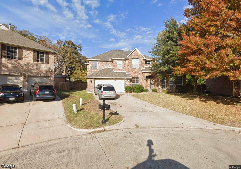 408 Ridgeview Ct, Hurst, TX 76053 - photo 1