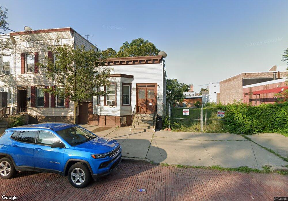 438 Orange St, Albany, NY 12206 - photo 1