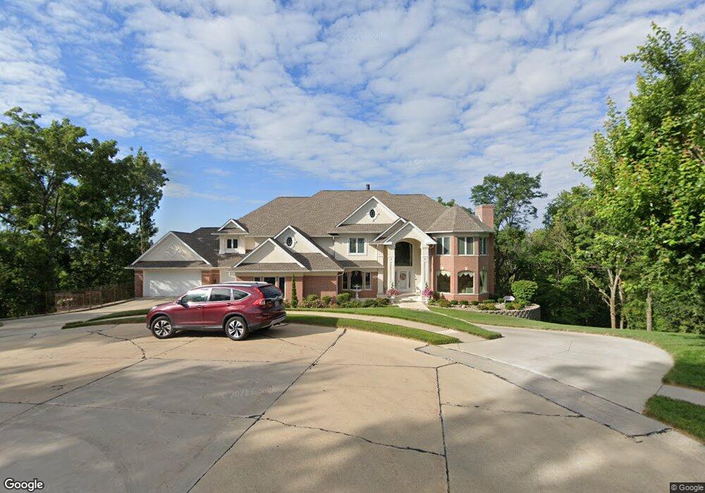 205 Wasatch Ct NE, Cedar Rapids, IA 52402 - photo 1