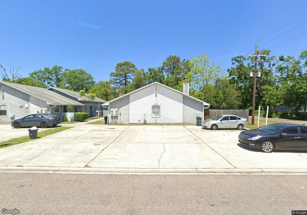 7607 Indian Lakes Dr, Jacksonville, FL 32210 - photo 1