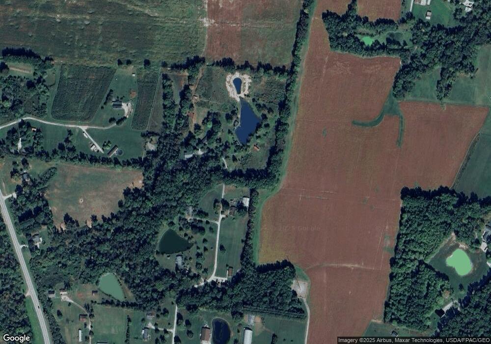 10862 Rolling Acres Dr, Georgetown, OH 45121 - photo 1