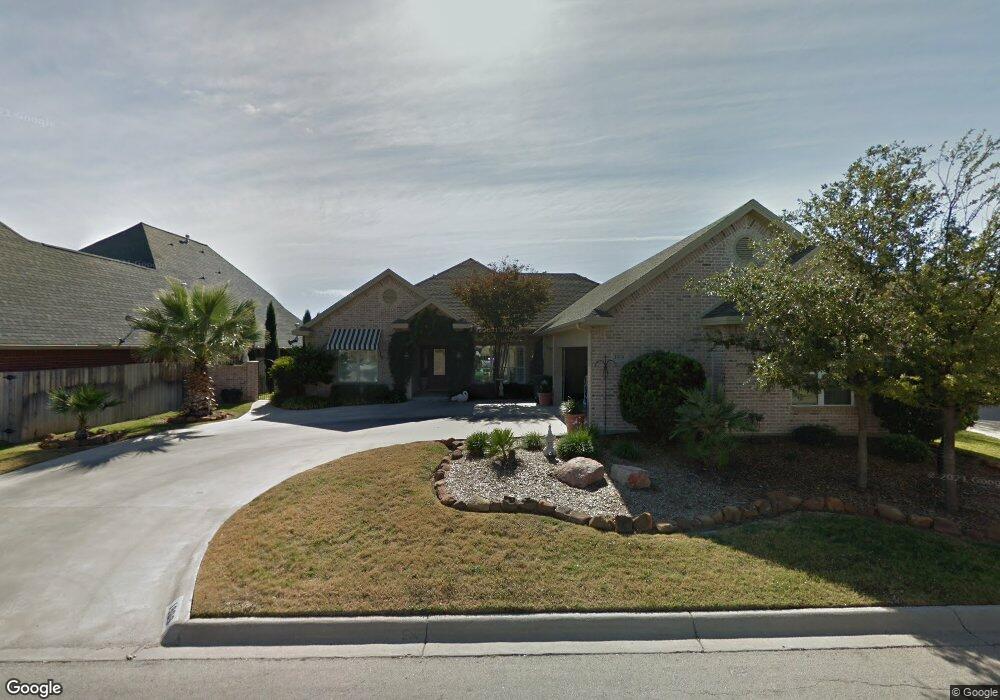 1909 Valleyview Dr, San Angelo, TX 76904 - photo 1