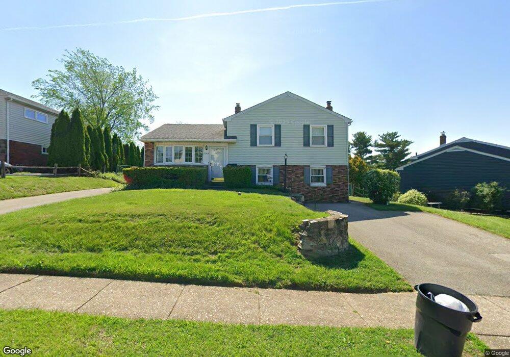 1203 Woodside Rd, Conshohocken, PA 19428 - photo 1