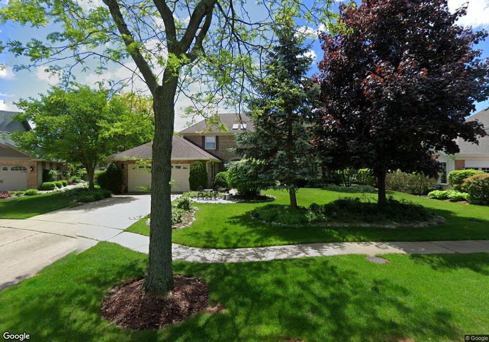 2311 Crabtree Ln unit 2, Algonquin, IL 60102 - photo 1