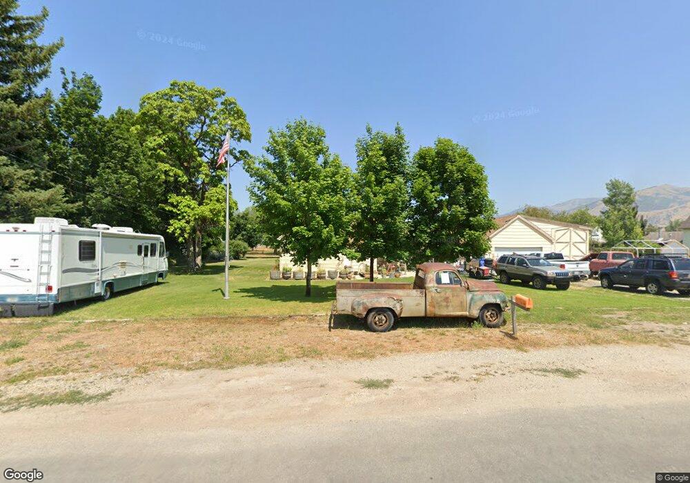 433 E 200 S, Hyrum, UT 84319 - photo 1