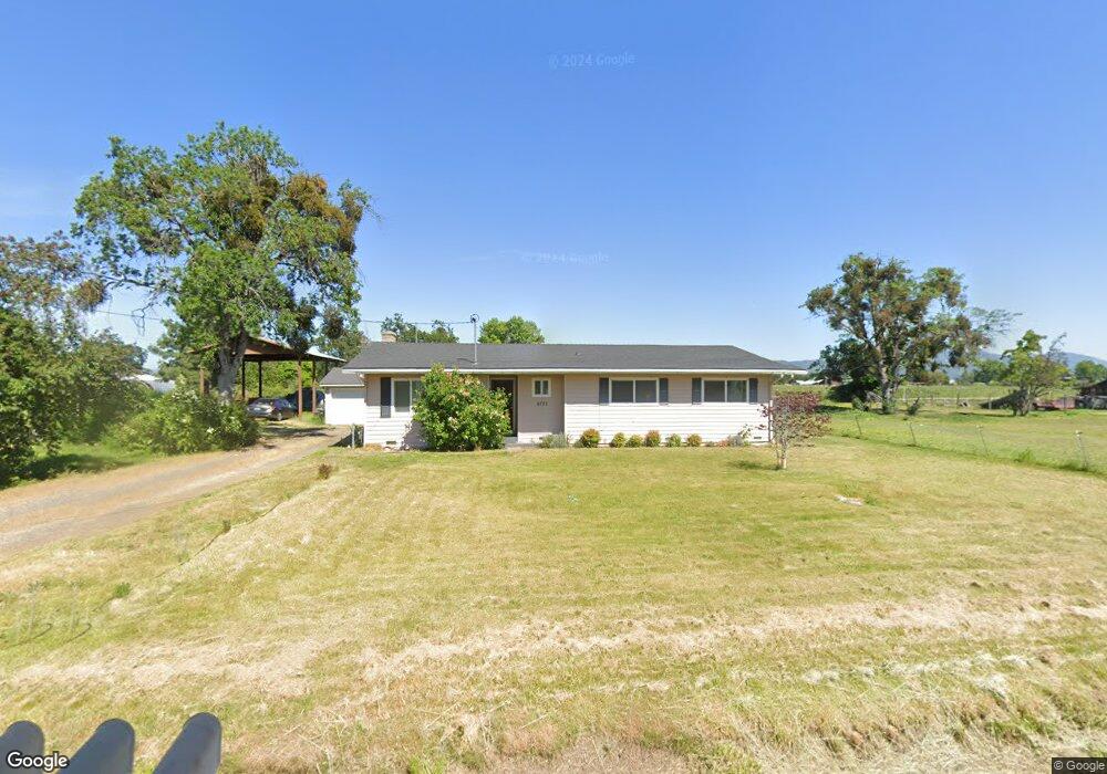 6720 Oakhurst St, Central Point, OR 97502 - photo 1