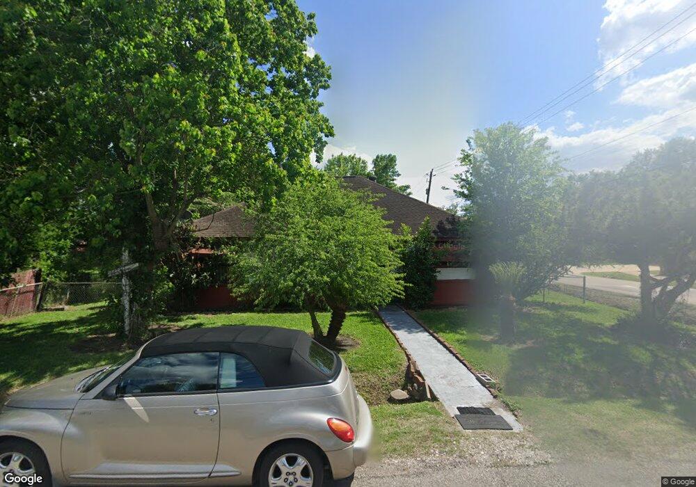 600 Neyland St, Houston, TX 77022 - photo 1