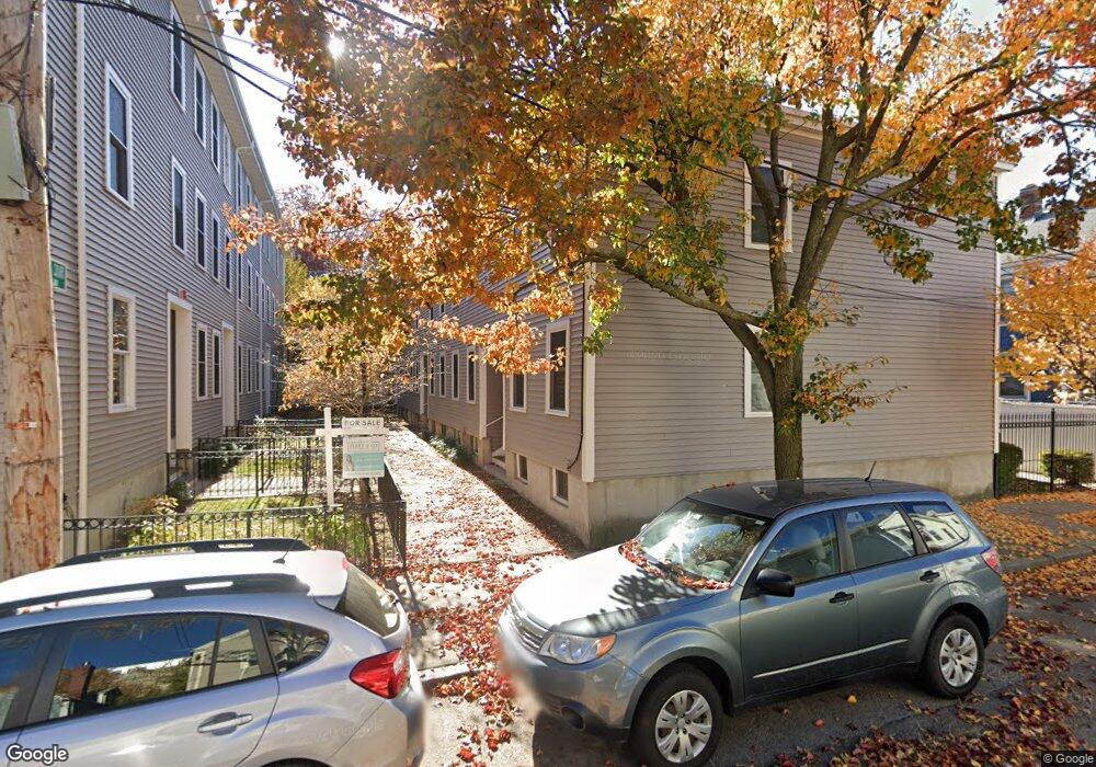 5 Mullins Ct unit 5, Cambridge, MA 02141 - photo 1