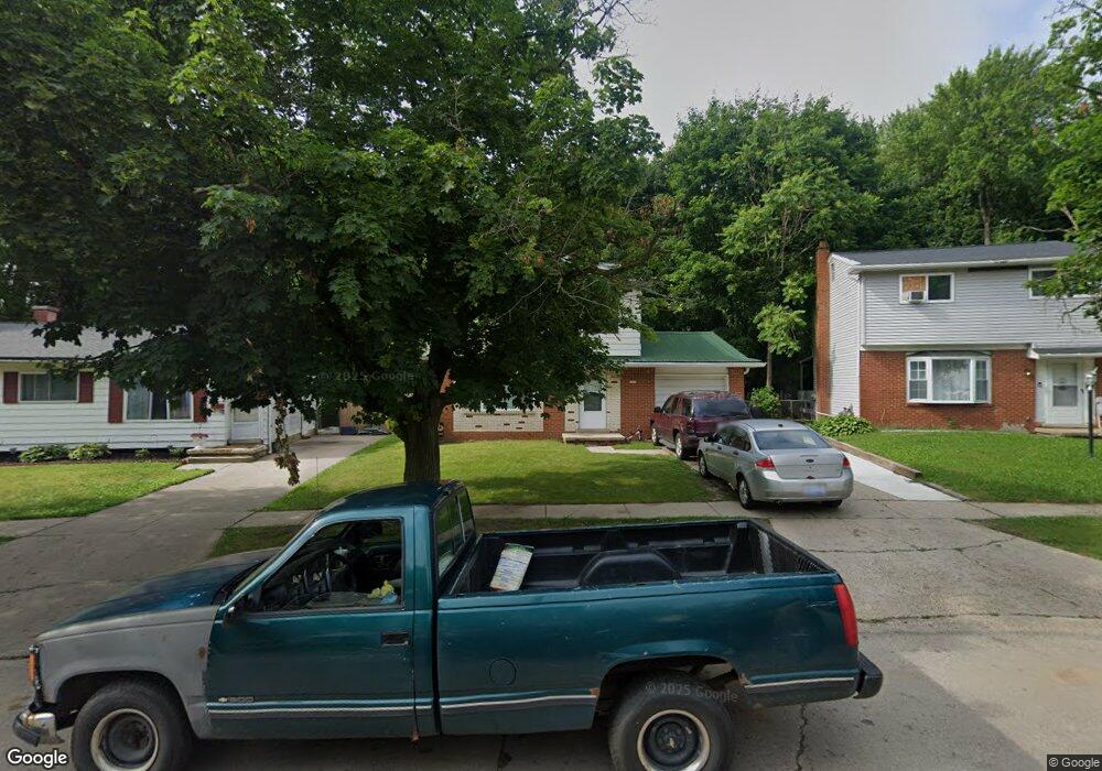 2813 Hampstead Dr, Flint, MI 48506 - photo 1