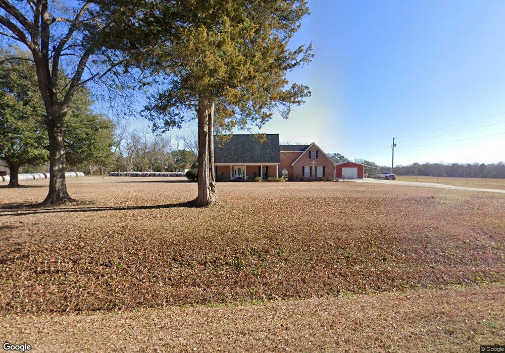 880 Mason St, Mount Vernon, GA 30445 - photo 1