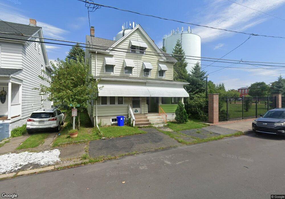 663 Mckinley St, Hazleton, PA 18201 - photo 1