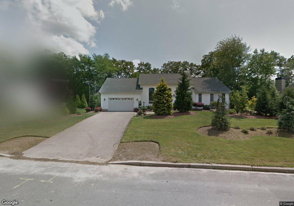 24 Lindsay Ln, Cranston, RI 02921 - photo 1