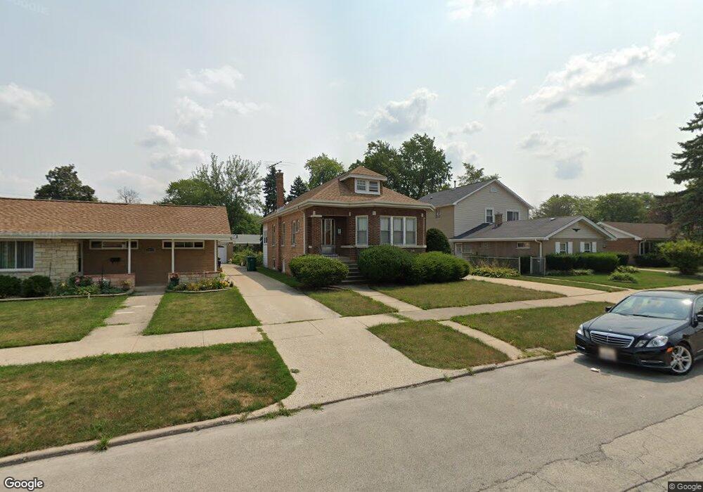 1437 Portsmouth Ave, Westchester, IL 60154 - photo 1