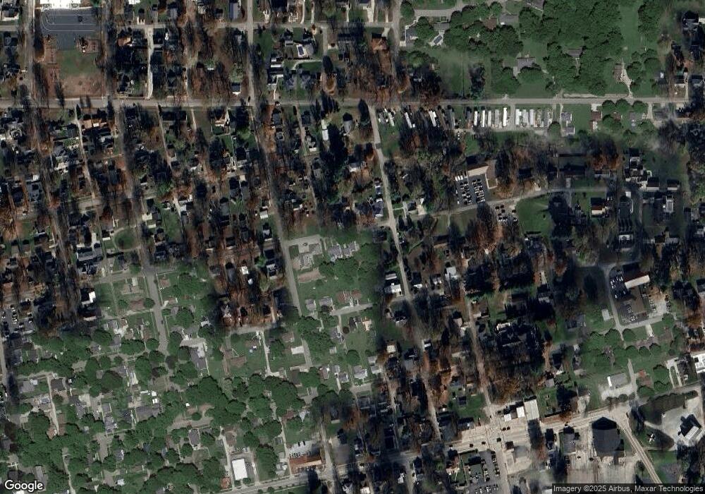 918 Harrison St, Covington, IN 47932 - photo 1