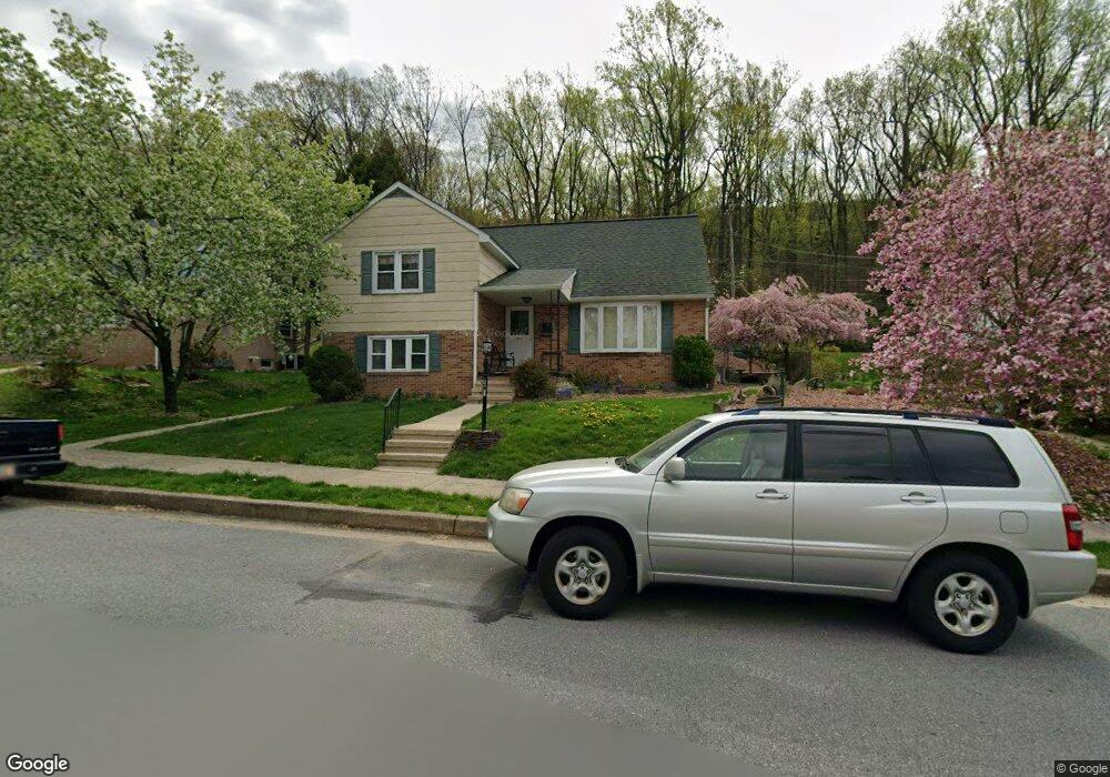 2009 Lorraine Rd, Reading, PA 19604 - photo 1