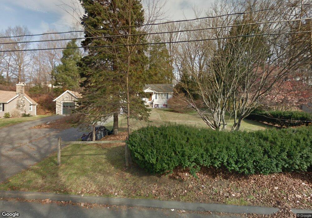 206 Steinmann Ave, Middlebury, CT 06762 - photo 1