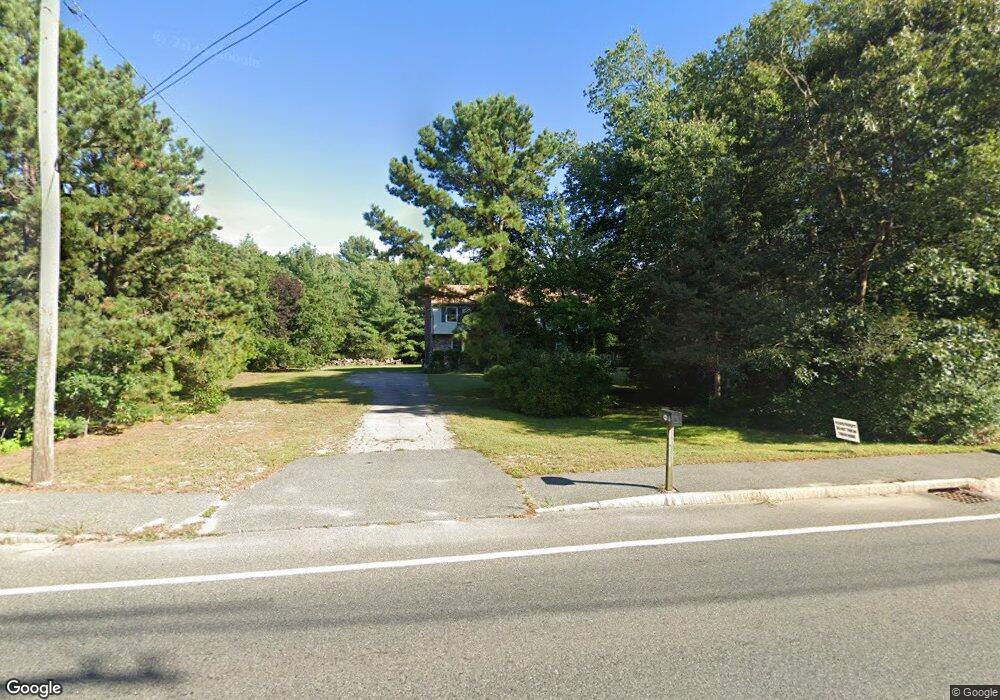 627 Pulaski Blvd, Bellingham, MA 02019 - photo 1