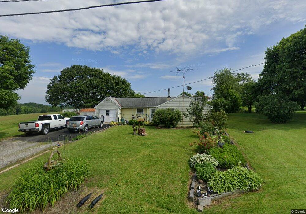 5136 Race Track Rd, Saint Thomas, PA 17252 - photo 1