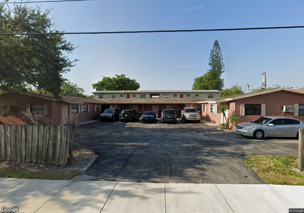 2008 NW 27th St, Oakland Park, FL 33311 - photo 1