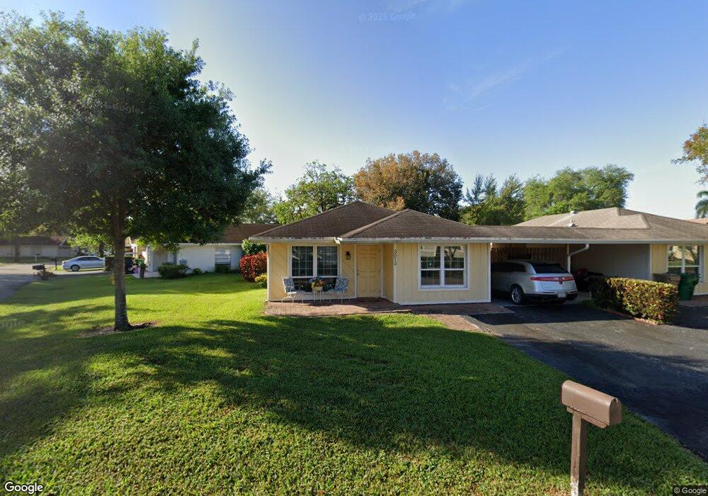 3613 E Forge Rd unit 26, Davie, FL 33328 - photo 1