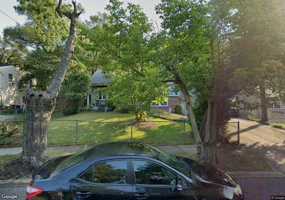 2409 N Cuthbert Dr, Lindenwold, NJ 08021 - photo 1