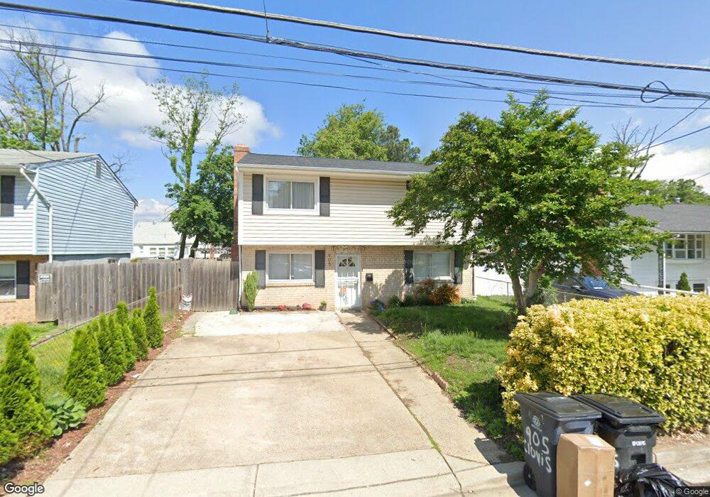 905 Clovis Ave, Capitol Heights, MD 20743 - photo 1