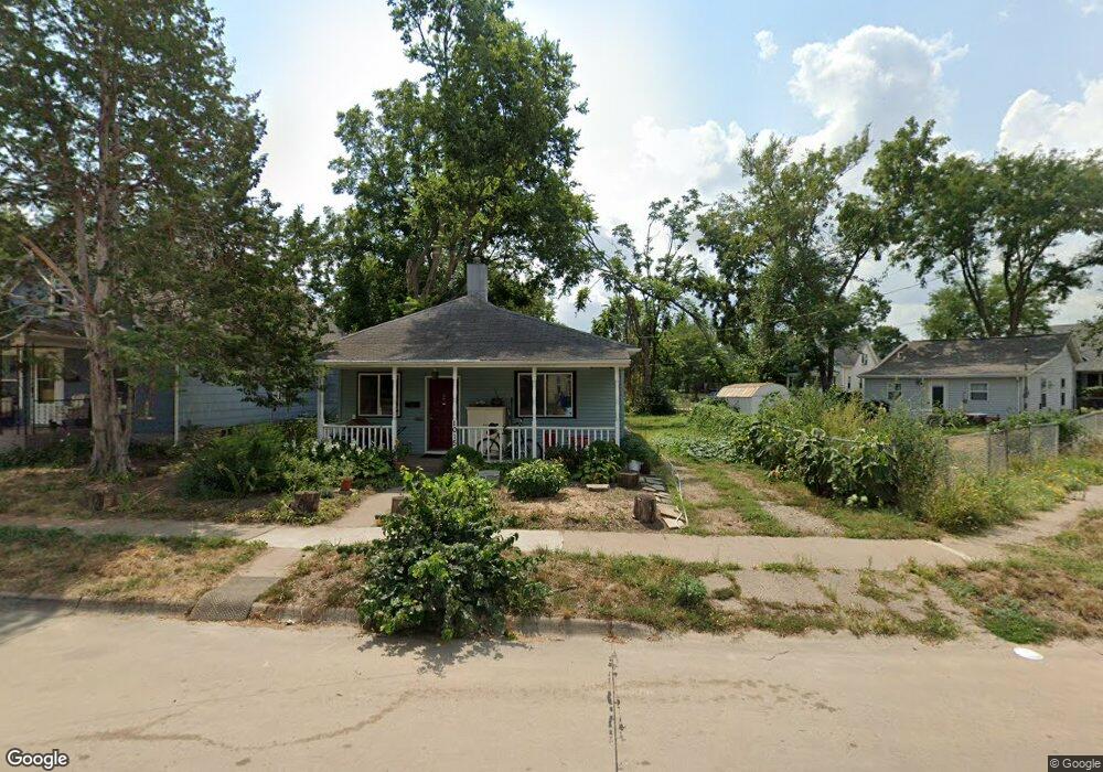 1015 10th Ave SE, Cedar Rapids, IA 52401 - photo 1