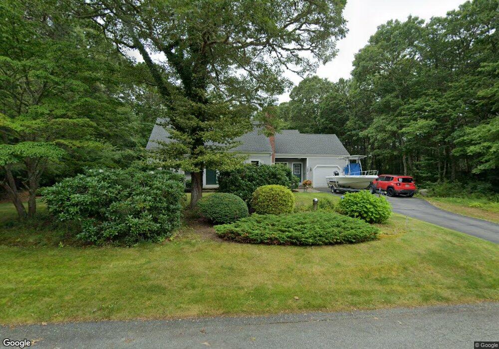 25 Crowell Pond Ln, North Falmouth, MA 02556 - photo 1
