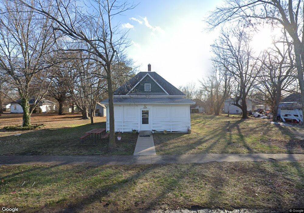 2414 Dirr Ave, Parsons, KS 67357 - photo 1