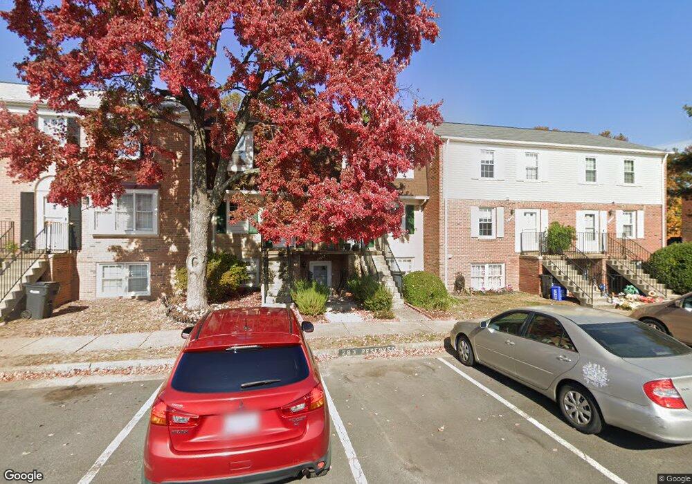 1016A Brixton Ct, Sterling, VA 20164 - photo 1