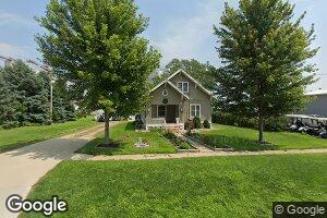 716 Main St, Hull, IA 51239