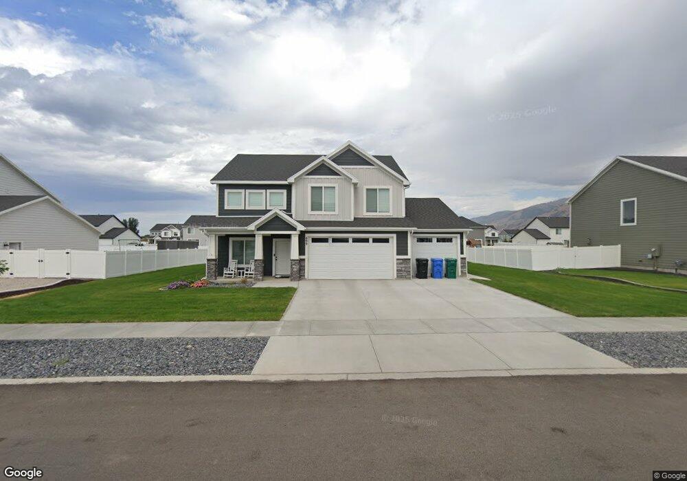 699 E 1200 S, Hyrum, UT 84319 - photo 1