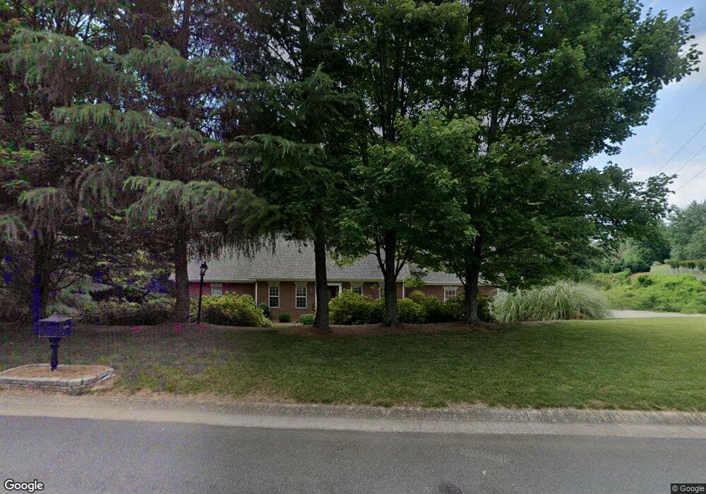 3126 Dunlap Dr, Gainesville, GA 30506 - photo 1