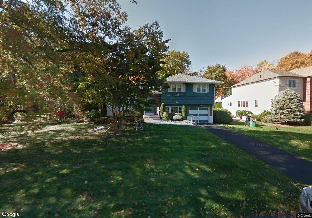 12 Overhill Rd, Monsey, NY 10952 - photo 1