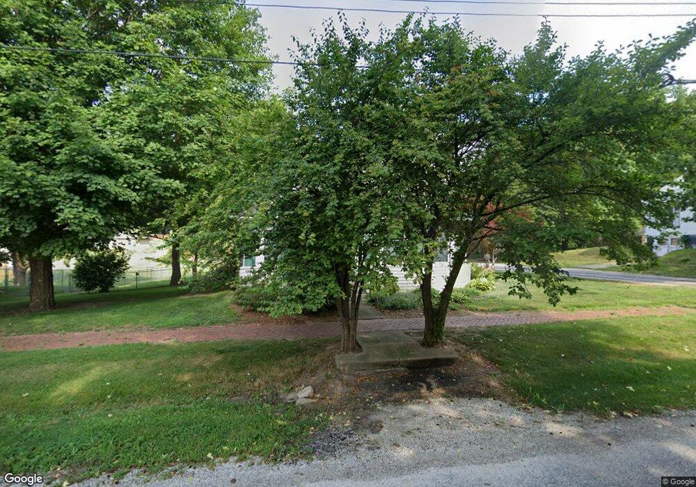 261 S Front St, Virginia, IL 62691 - photo 1