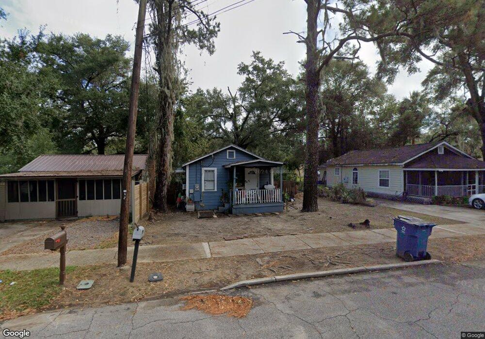 2512 Reynolds St, Brunswick, GA 31520 - photo 1