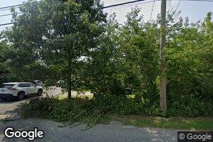 115 Herricks Ln, Riverhead, NY 11901