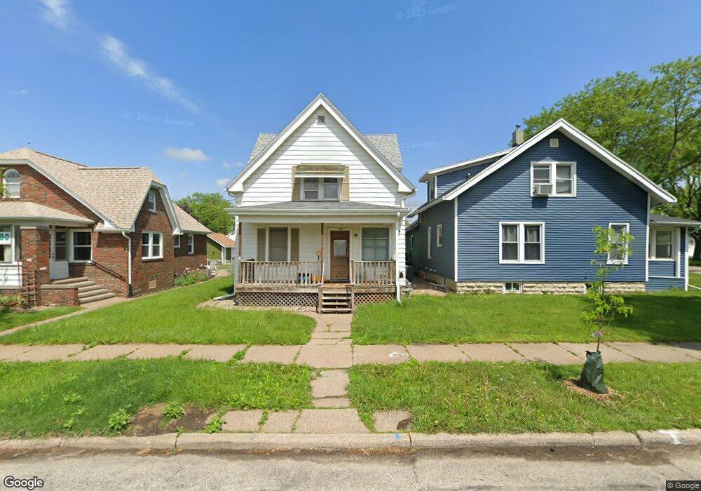 178 17th Ave SW, Cedar Rapids, IA 52404 - photo 1