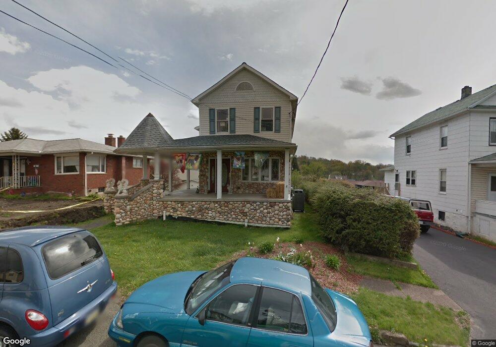 525 Penn Ave, Dupont, PA 18641 - photo 1