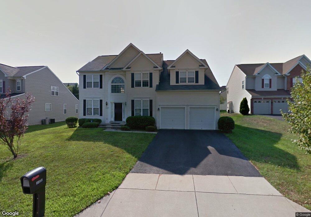 6406 Zinnia Ct, Glenn Dale, MD 20769 - photo 1