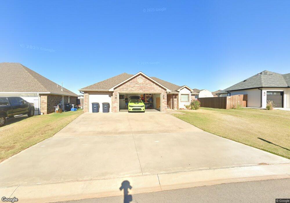 2219 Whispering Pine Blvd, Shawnee, OK 74804 - photo 1