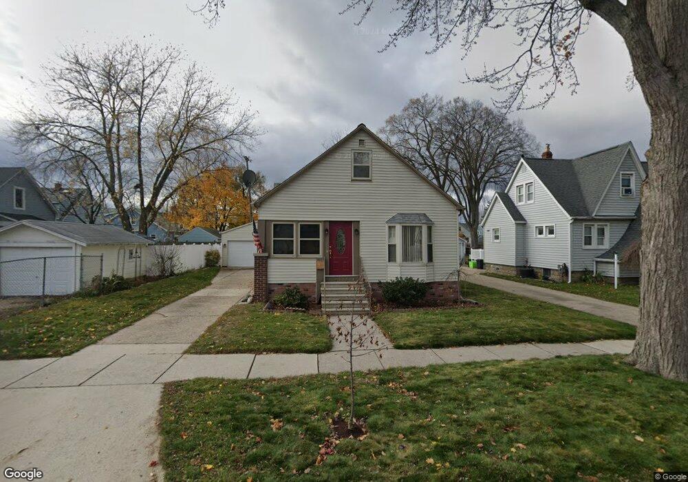 1323 18th St, Port Huron, MI 48060 - photo 1