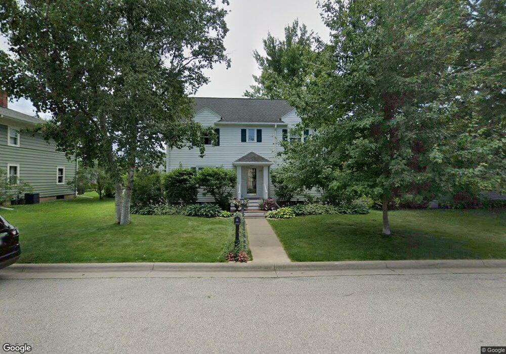 233 N 2nd St, La Crescent, MN 55947 - photo 1