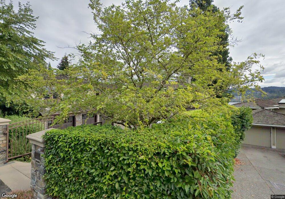 7414 E Mercer Way, Mercer Island, WA 98040 - photo 1