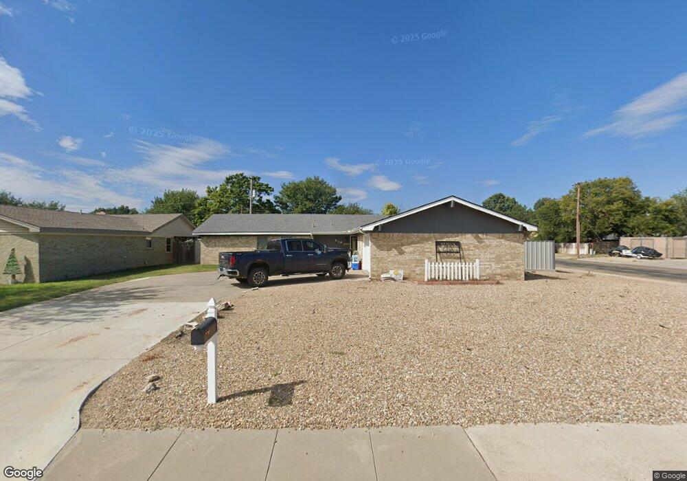 519 Forrest Dr, Dumas, TX 79029 - photo 1